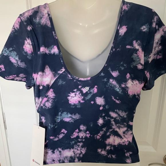 NWT Lululemon Tie Dye Mineral Blue Align Tee - Picture 3 of 7